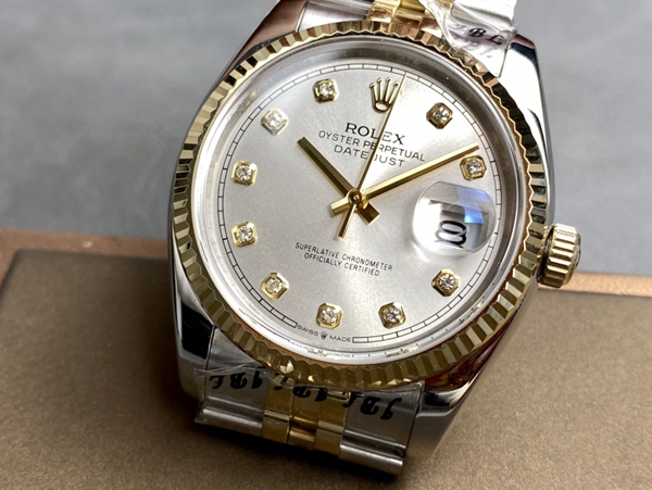 激安ロレックス背面デザイン